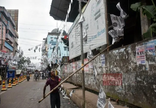 পোস্টার-ব্যানার অপসারণের সময় শেষ আজ