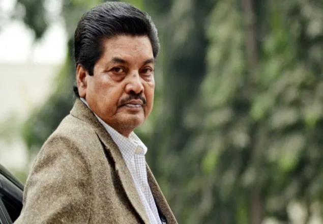  লাইফ সাইফ সাপোর্টে কিংবদন্তি চিত্রপরিচালক আমজাদ