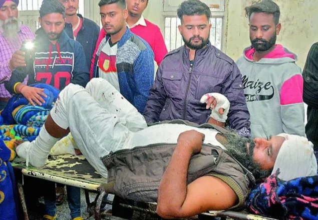 পাঞ্জাবে ধর্মীয় অনুষ্ঠানে বোমা হামলায় নিহত ৩