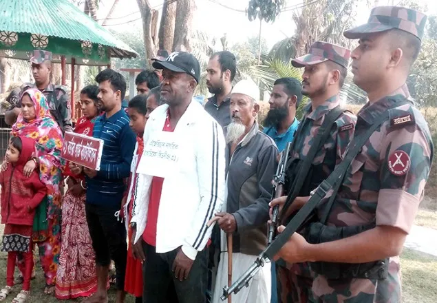 বেনাপোলে নাইজেরিয়ান নাগরিকসহ ১৬ জন আটক