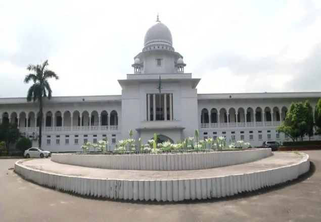 ভুল চিকিৎসায় দুই ডাক্তারের লাইসেন্স কেন বাতিল নয়, হাইকোর্টের রুল