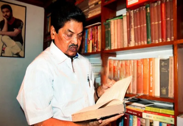 আমজাদ হোসেনকে প্রধানমন্ত্রীর ৪২ লাখ টাকা অনুদান