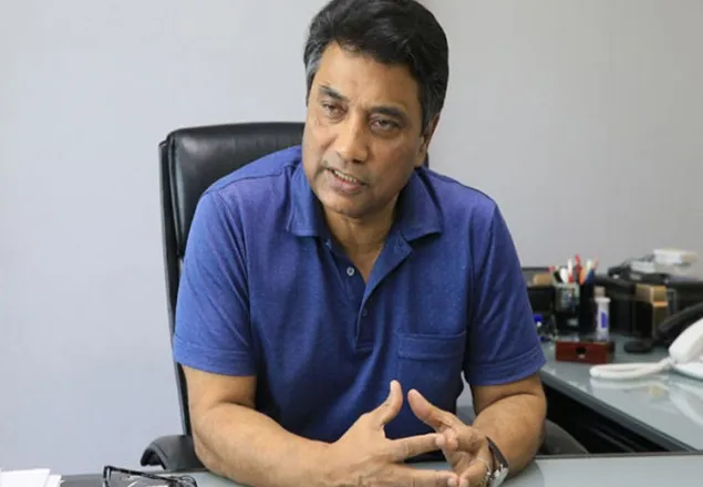 থমকে গেছে আনিসুল হকের সব উদ্যোগ