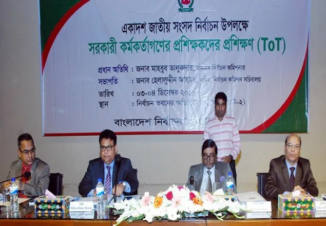 প্রশ্নবিদ্ধ নির্বাচন করে কলঙ্কিত হতে চাই না: মাহবুব তালুকদার