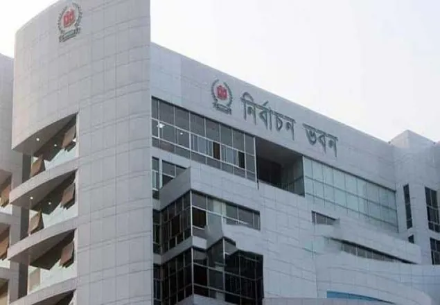 শোকজের জবাব দিলেন ৬ রিটার্নিং কর্মকর্তা