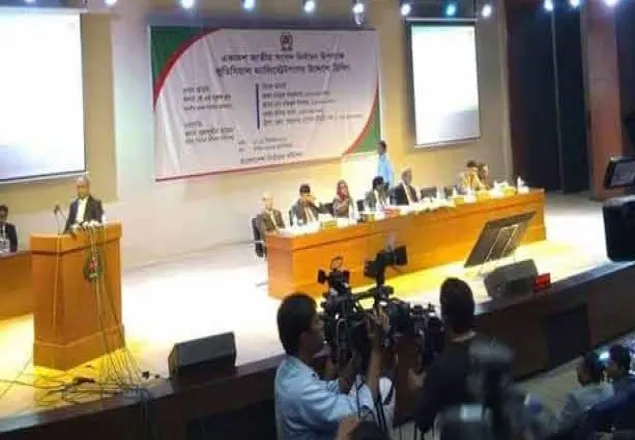 আতঙ্ক নয়, আস্থার পরিবেশ চায় কমিশন: সিইসি