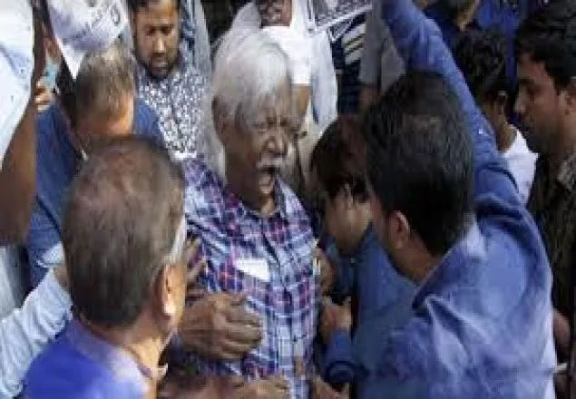 হঠাৎ অসুস্থ ডা. জাফরুল্লাহ