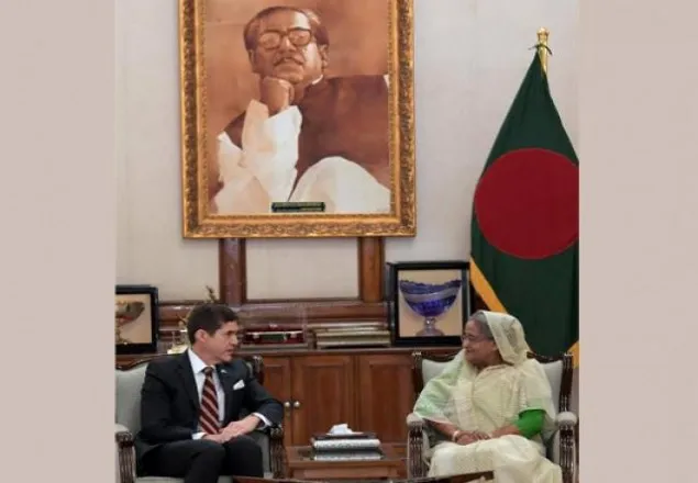 নির্বাচনে যুক্তরাষ্ট্র ৩২ জন পর্যবেক্ষক পাঠাবে : মার্কিন রাষ্ট্রদূত 