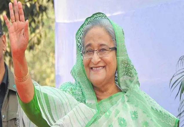  তারাগঞ্জের সভামঞ্চে প্রধানমন্ত্রী