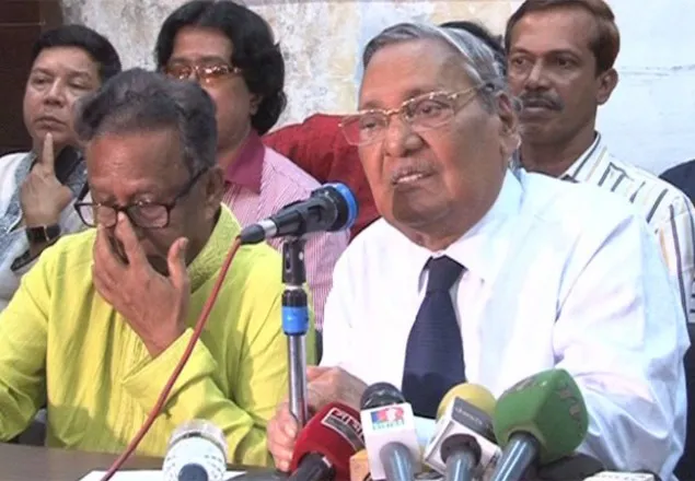  ১০ বছরে গণতন্ত্রকে বিধ্বস্ত করেছে ‘আওয়ামী লীগ’