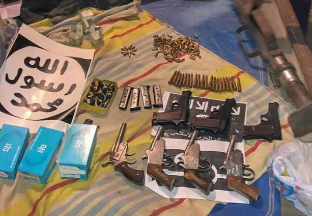 ভারতে আইএস সন্দেহে আটক ১০
