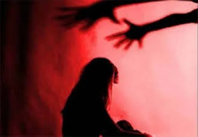ধানের শীষে ভোট দেয়ায় গৃহবধূকে তুলে নিয়ে গণধর্ষণ