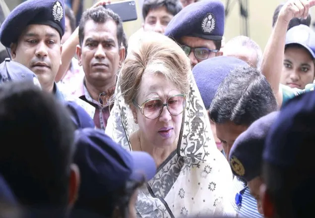 ১৭ দিন ধরে খালেদা জিয়ার সাক্ষাত পাচ্ছেন না স্বজনেরা!