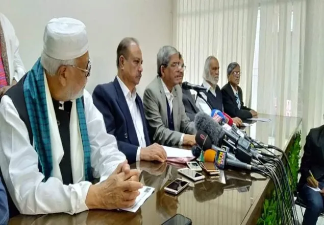 নির্বাচন কমিশন আমাদের সঙ্গে প্রতারনা করেছে: মির্জা ফখরুল
