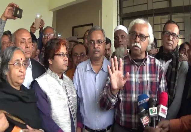 সুবর্ণচরে গণধর্ষণের শিকার নারীর সাথে বাম নেতৃবৃন্ধদের সাক্ষাৎ