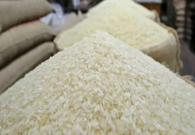 হঠাৎ অস্থির চালের বাজার
