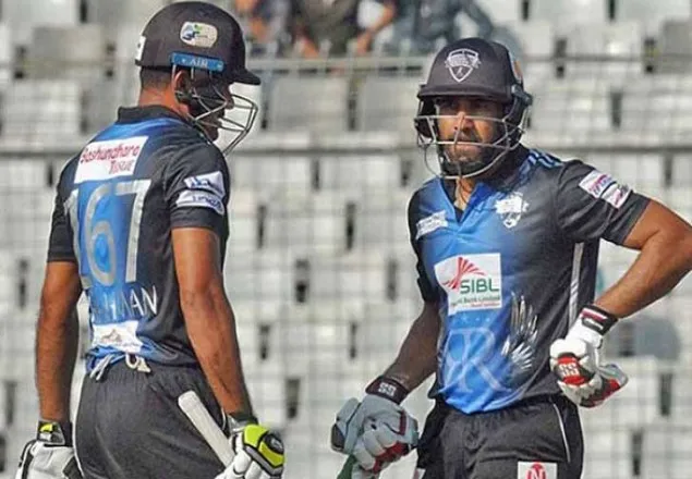 খুলনাকে ১৭০ রানের টার্গেট দিল মাশরাফির রংপুর