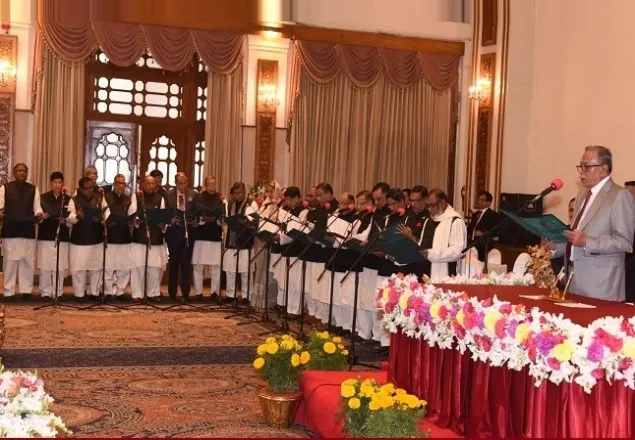 পছন্দের পিএস পাননি মন্ত্রীরা, পাবেন এপিএস 