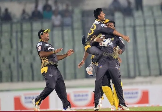 এবার মিরাজের কাছে মাশরাফির হার 
