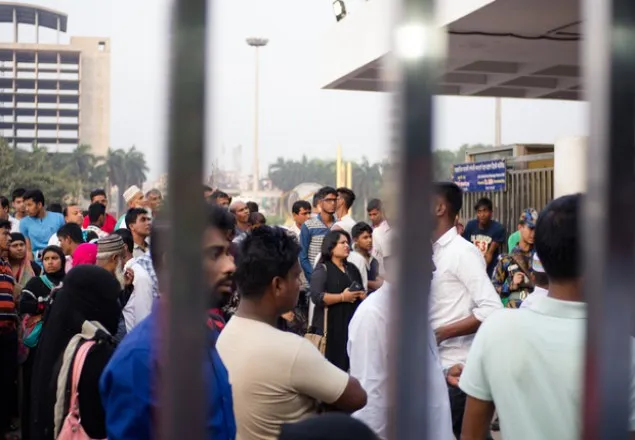 সৌদি থেকে ফিরেছেন ১২৮ জন, ঢামেকে ভর্তি ৩ নারী