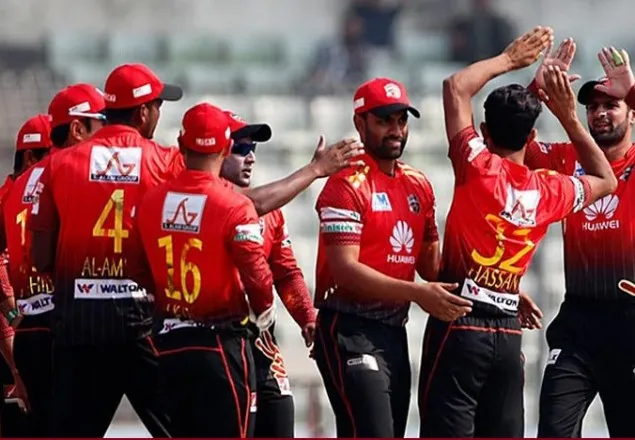 কুমিল্লার কাছে হারলো ঢাকা 