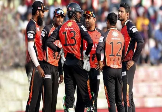 অবশেষে জয়ের মুখ দেখল মাহমুদউল্লাহর খুলনা