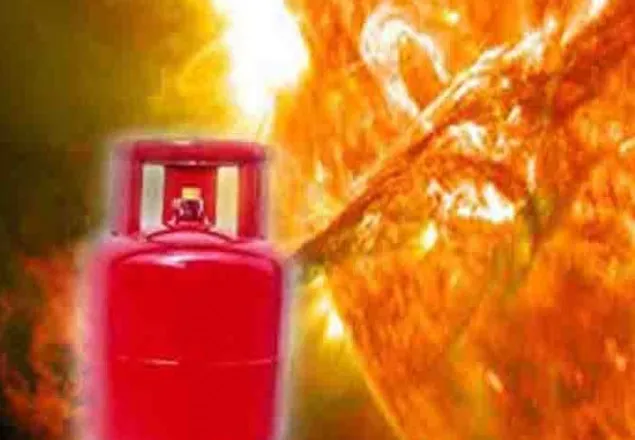 মিরপুরে গ্যাস সিলিন্ডার বিস্ফোরণে নিহত ১