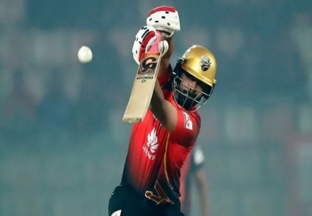 টস হেরে ব্যাটিংয়ে কুমিল্লা