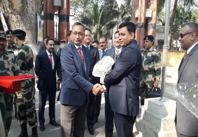 বেনাপোলে বিজিবি-বিএসএফের পতাকা বৈঠক অনুষ্ঠিত