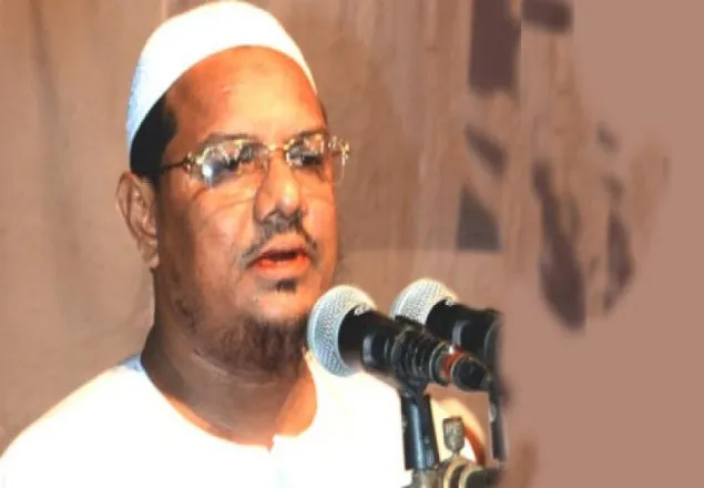 ডাকসু নির্বাচন প্রশ্নবিদ্ধ হলে দাবানল জ্বলবে: চরমোনাই পীর