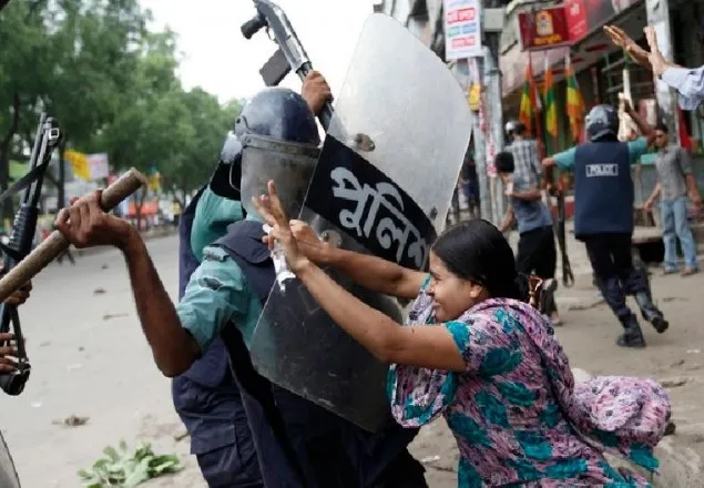শ্রমিক আন্দোলনের পর ২৭ কারখানায় ৭৫৮০ শ্রমিক ছাটাই