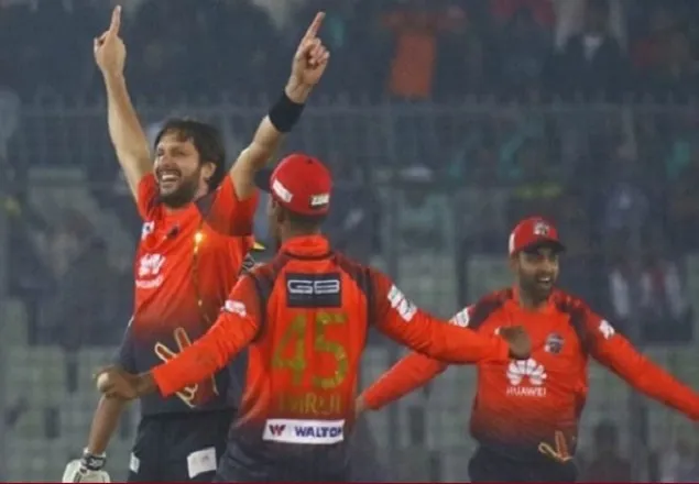 তামিম ঝড়ে চ্যাম্পিয়ন কুমিল্লা 
