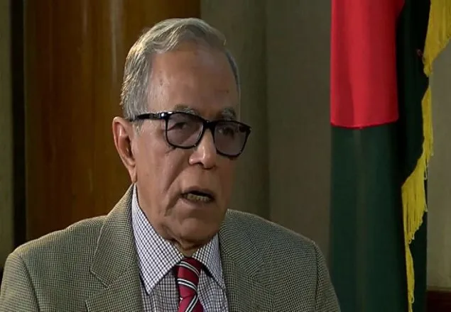দেশে ফিরলেন রাষ্ট্রপতি