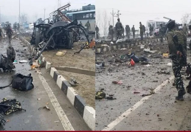 কাশ্মিরে সামরিক বহরে হামলা: ৪২ ভারতীয় সেনা নিহত  