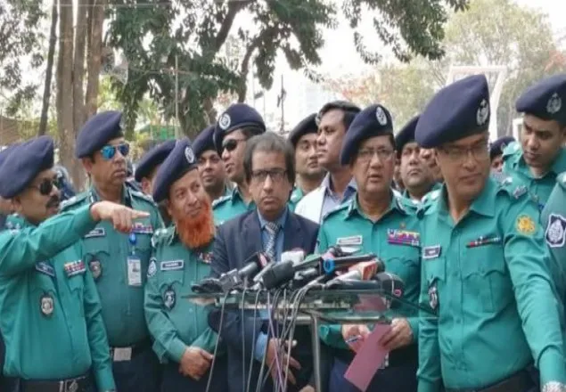 'একুশে ফেব্রুয়ারি ঢাকার নিরাপত্তায় ১৬ হাজার পুলিশ'