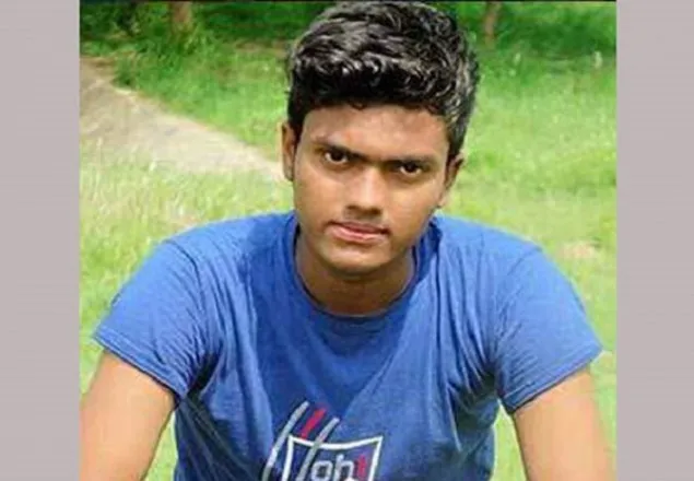 কুমিল্লায় নৌবাহিনী সদস্যের গলাকাটা লাশ উদ্ধার