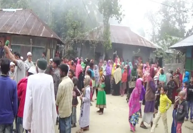নোয়াখালীতে ১৭ জন দাফনের পরেও এখনো নিখোঁজ ৩১!