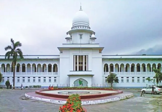 চকবাজারের ঘটনায় কাউকে না কাউকে দায় নিতে হবে: হাইকোর্ট