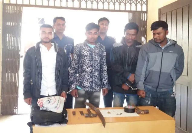 হবিগঞ্জে ডাকাতির প্রস্তুতিকালে ছাত্রলীগ নেতাসহ আটক ৪