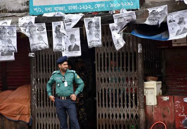 ভোটারহীন ভোটকেন্দ্রগুলো!