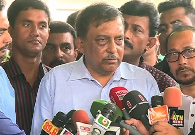 সব জায়গাতেই ভোটারদের প্রচণ্ড ভিড়: স্বরাষ্ট্রমন্ত্রী
