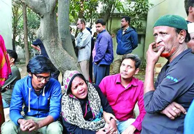 চকবাজার ট্র্যাজেডি: আরো দুজনের মৃতদেহ হস্তান্তর