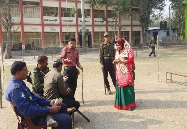 কুড়িগ্রামে নেই প্রার্থীর এজেন্ট, ৫ কেন্দ্রে ভোটগ্রহণ স্থগিত