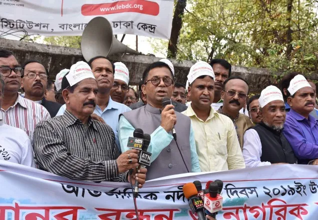 ‘অবৈধ দখলমুক্ত করতে নদী তীরের উচ্ছেদ কার্যক্রম চলমান থাকবে ‘