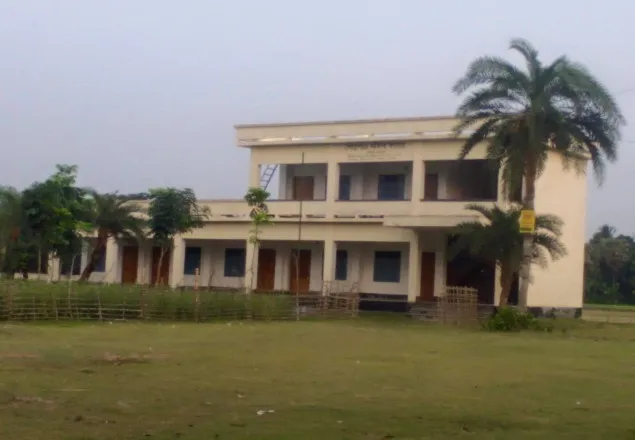যশোরে ৯ বছরেও স্বীকৃতি না পাওয়ায় কলেজের কার্যক্রম বন্ধ