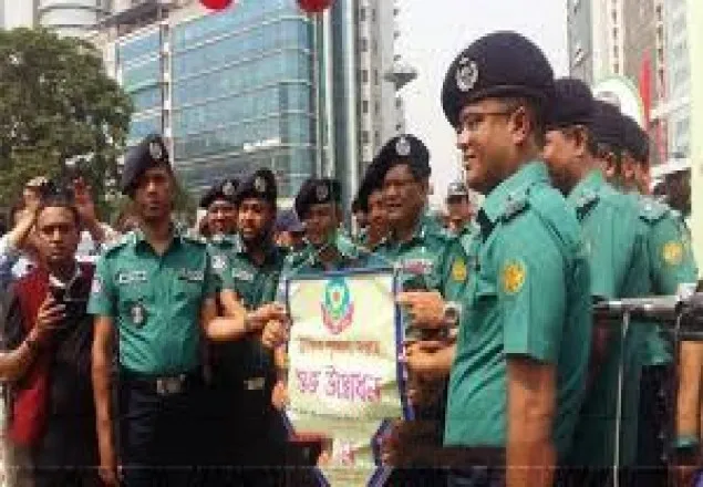 ফিটনেসবিহীন গাড়ি চলতে দেওয়া হবে না: ডিএমপি কমিশনার