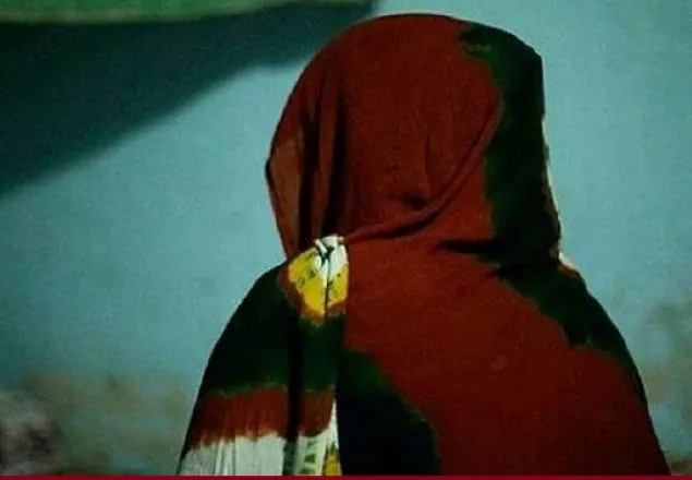 বাস কাউন্টারে যাত্রীকে আটকে টানা ৩ দিন গণধর্ষণ 