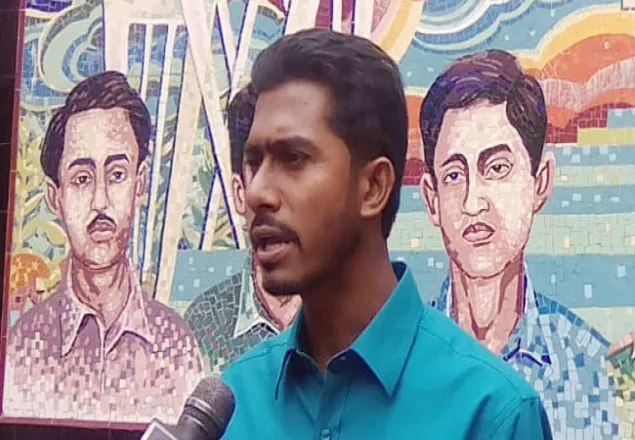 প্রধানমন্ত্রীকে ডাকসুর আজীবন সদস্য প্রস্তাবে নুরের দ্বিমত