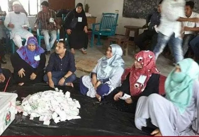 তৃতীয় ধাপের উপজেলা নির্বাচন: চলছে ভোট গণনা  