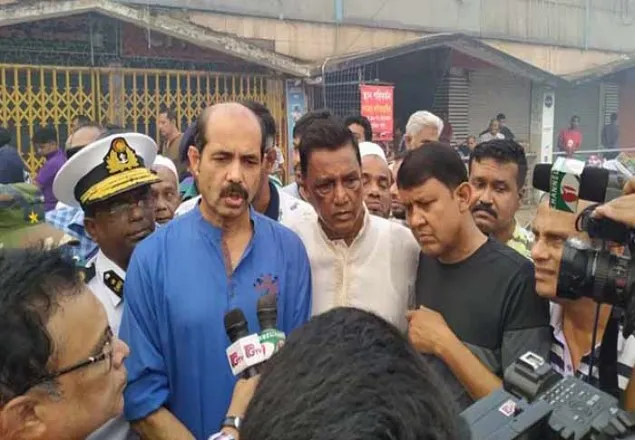 এই মার্কেটে অগ্নি নির্বাপণের কোনো ব্যবস্থা নেই: মেয়র